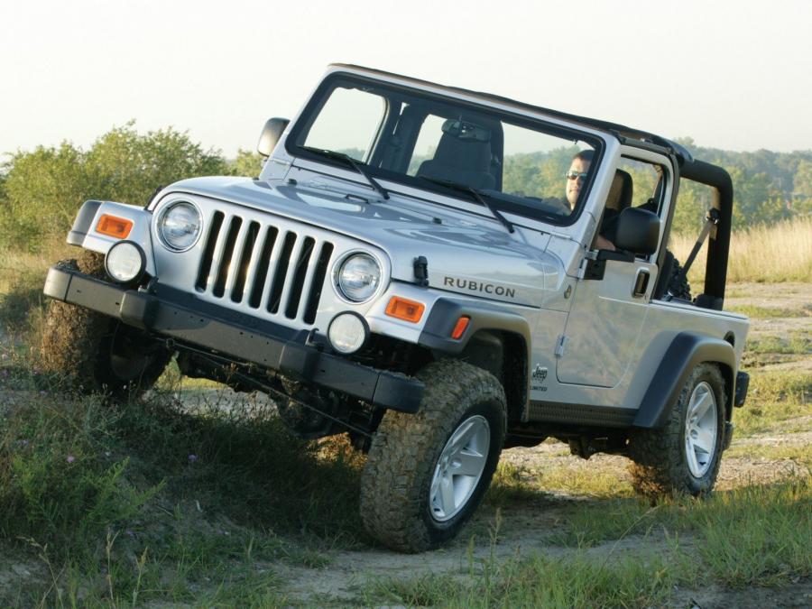  Jeep Wrangler 2005 года  (фото 3 из 21)